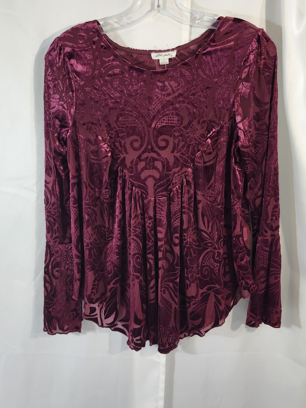 Ultra Pink Velvet long sleeve